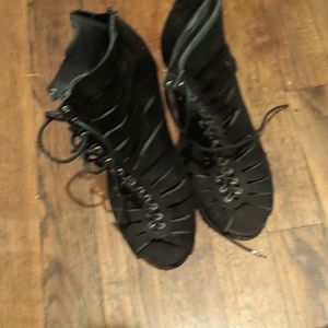 Unworn 7.5 black suede Lace up heels Bella Marie